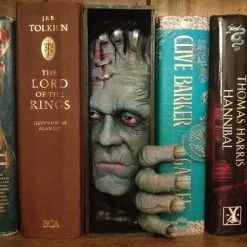 Frankenstein Booknook Halloween Decoration -Cheap Halloween Decor Store de booknook franken 2
