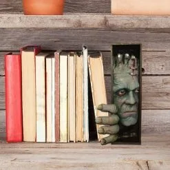 Frankenstein Booknook Halloween Decoration -Cheap Halloween Decor Store de booknook franken 3